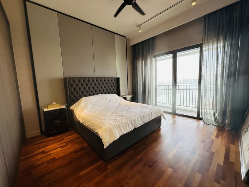 Straits Quay - The Luxury Condo